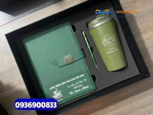 Set quà tặng nhân viên ( Sổ tay da + Bút kim loại +Ly giữ nhiệt ) SQX 014