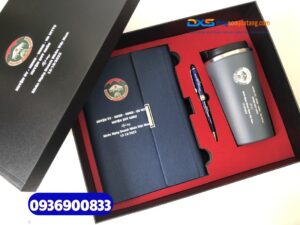 Set quà tặng nhân viên ( Sổ tay da + Bút kim loại +Ly giữ nhiệt ) SQX 014