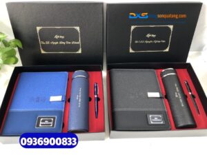 Set quà tặng Vip(  Bình giữ nhiệt+ But ký kim loại+ Sổ sạc thông minh 5in1 )- SQX 013
