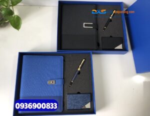 Set quà tặng đối tác nước ngoài  (Sổ tay da + Bút kim loại + Hộp namecard)-SQX 010- Quà tặng ngoại giao nước ngoài 