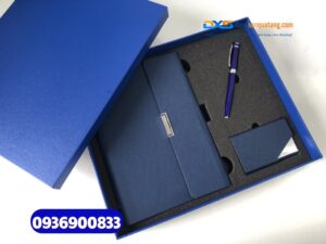Set quà tặng đối tác nước ngoài  (Sổ tay da + Bút kim loại + Hộp namecard)-SQX 010- Quà tặng sự kiện ngoại giao