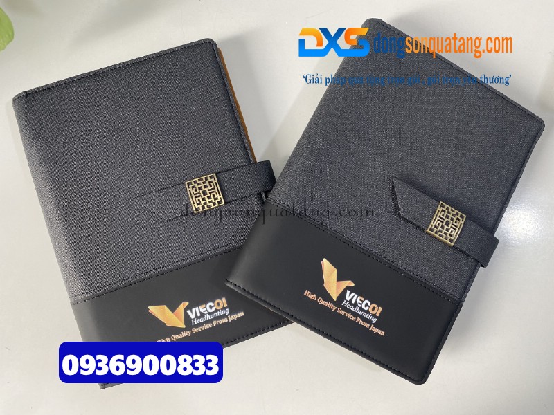 sổ tay bìa còng cao cấp gập 2 màu đen kèm khóa cài nam châm in logo Công Ty Viecoi