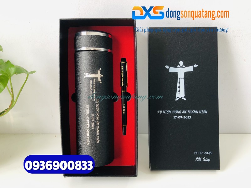 Bộ quà tặng Bình giữ nhiệt & Bút - In khắc nội dung Đạo Công Giáo