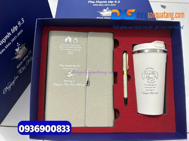Bộ quà tặng ( Sổ tay bìa còng + Bút ký kim loại+ Ly giữ nhiệt) màu trắng - in khắc nội dung tri ân thầy cô