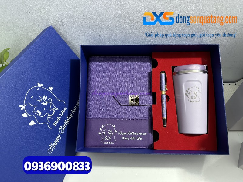 Bộ quà tặng ( Sổ tay bìa còng + Bút ký kim loại+ Ly giữ nhiệt) màu tím - in khắc nội dung tri ân thầy cô