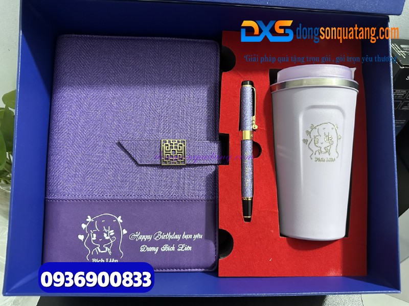 Bộ quà tặng ( Sổ tay bìa còng + Bút ký kim loại+ Ly giữ nhiệt) màu tím - in khắc nội dung tri ân thầy cô