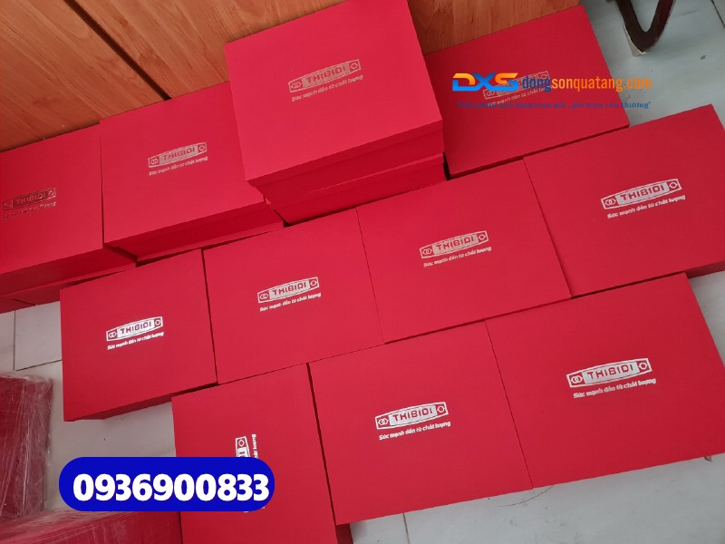 Set quà tết in logo ( Sổ tay bìa còng+ Ly giữ nhiệt chính hãng LocknLock ) in khắc Logo doanh nghiep THIBIDI 