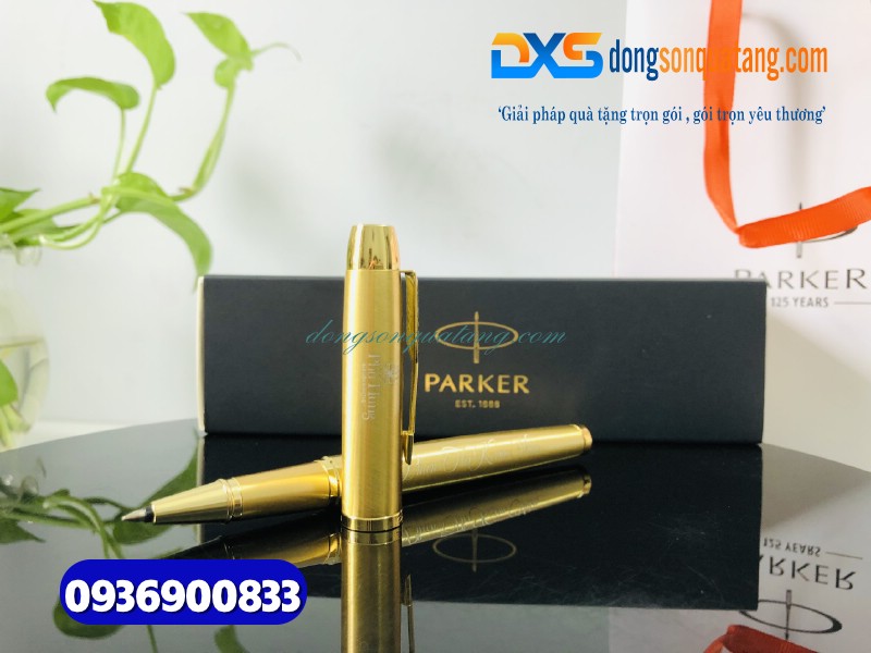 Bút ký Parker IM cao cấp , mạ vàng – Khắc Logo Doanh Nghiệp Phú Hưng