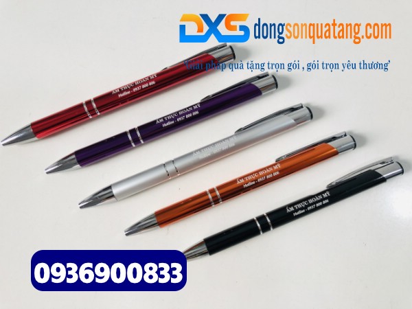 Bút bi bấm kim loại - BKX 008 - Màu hồng