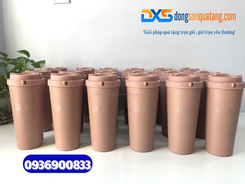 Ly giữ nhiệt Locknlock LHC3249NVY - Khắc logo DAISY 