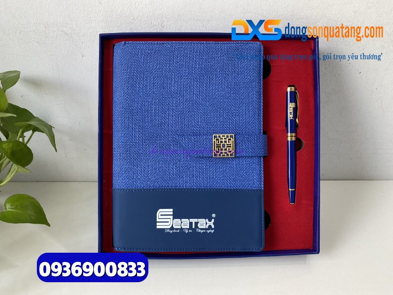 Set quà tặng đối tác  (Sổ tay da+ Bút nắp kim loại ) màu xanh In logo SEATAX