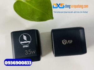 Set quà tặng công nghiệp cao su ( Bình giữ nhiệt Locknlock + Adapter du lịch & Pin sạc dự phòng Energizer )- In logo Tập Đoàn Công Nghiệp Cao Su Việt Nam (VRG)