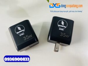 Set quà tặng công nghiệp cao su ( Bình giữ nhiệt Locknlock + Adapter du lịch & Pin sạc dự phòng Energizer )- In logo Tập Đoàn Công Nghiệp Cao Su Việt Nam (VRG)