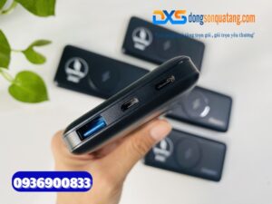 Set quà tặng công nghiệp cao su ( Bình giữ nhiệt Locknlock + Adapter du lịch & Pin sạc dự phòng Energizer )- In logo Tập Đoàn Công Nghiệp Cao Su Việt Nam (VRG)