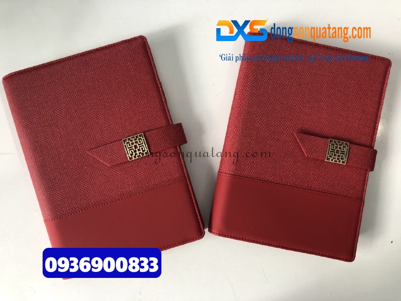 Sổ tay bìa da pu màu đỏ in logo Công Ty số lượng lớn Sổ tay bìa da pu màu đỏ in logo Công Ty số lượng lớn