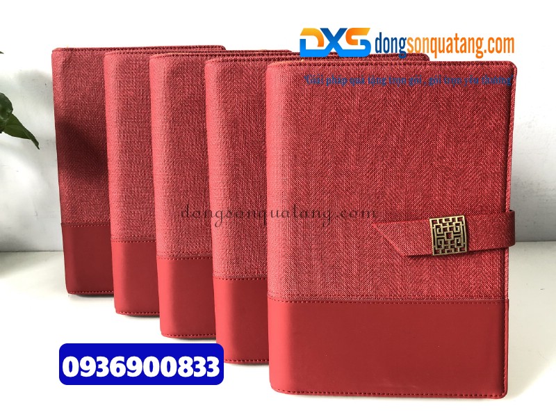 Xưởng sản xuất sổ tay in logo - Dongsonquatang Xưởng sản xuất sổ tay in logo - Dongsonquatang