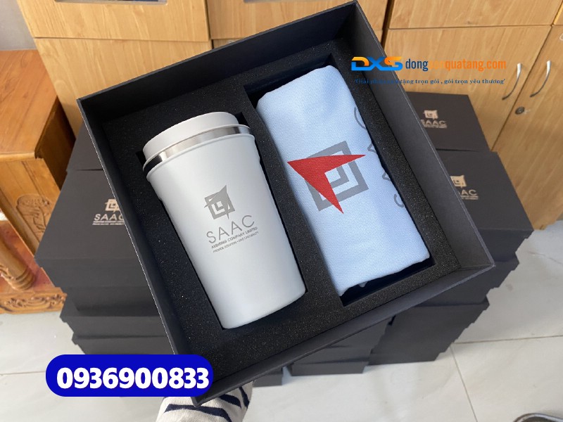 Set quà tặng lĩnh vực thuế (Ly giữ nhiệt & Túi vải canvas )-SQX 022 | In logo Công ty kiểm toán SAAC