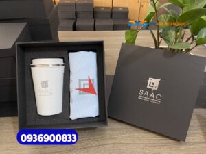 Set quà tặng lĩnh vực thuế (Ly giữ nhiệt & Túi vải canvas )-SQX 022 | In logo Công ty kiểm toán SAAC