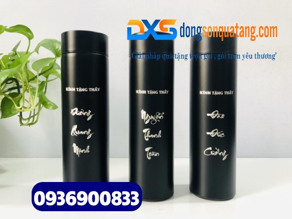 Gia công in khắc tên lên bình giữ nhiệt sắc nét lấy nhanh 5p tại Hồ Chí Minh 