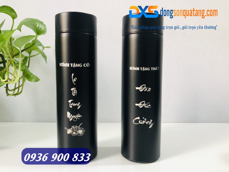 Bình giữ nhiệt inox 304 dung tích 500ml màu đen in khắc tên thầy cô