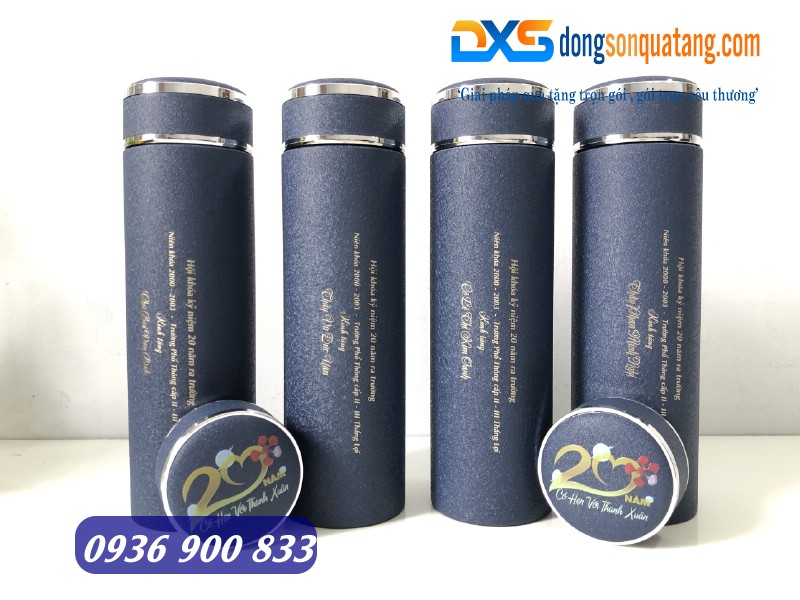 Bình giữ nhiệt in nội dung có hẹn với thanh xuân 