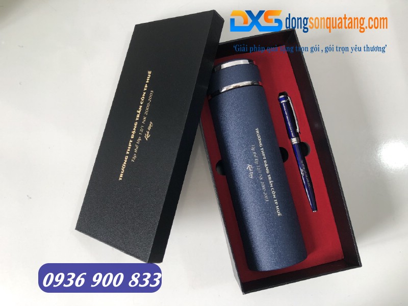 Set quà tặng Bình giữ nhiệt Bút kim loại màu xanh khắc logo Trường Đặng Trần Côn