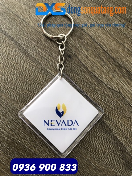 Móc khóa nhựa hình thoi in khắc logo làm quà tặng khuyến mãi Móc khóa nhựa hình thoi in khắc logo làm quà tặng khuyến mãi