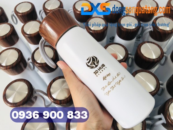 Bình giữ nhiệt nắp vân gỗ đẹp khắc logo làm quà tặng Doanh Nghiệp
