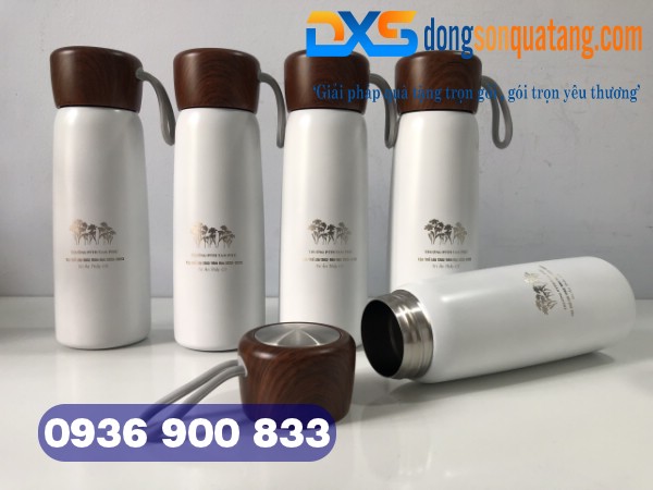 Bình giữ nhiệt nắp gỗ có quai xách cầm tay 
