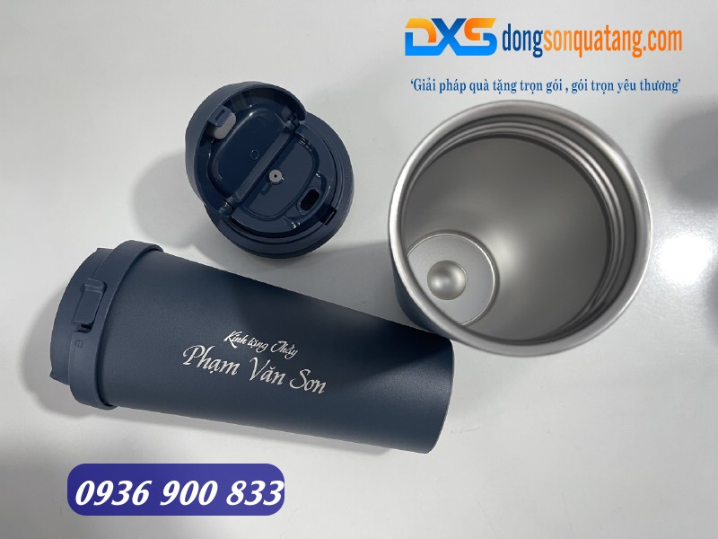 Ly giữ nhiệt khắc tên làm quà tặng thầy cô