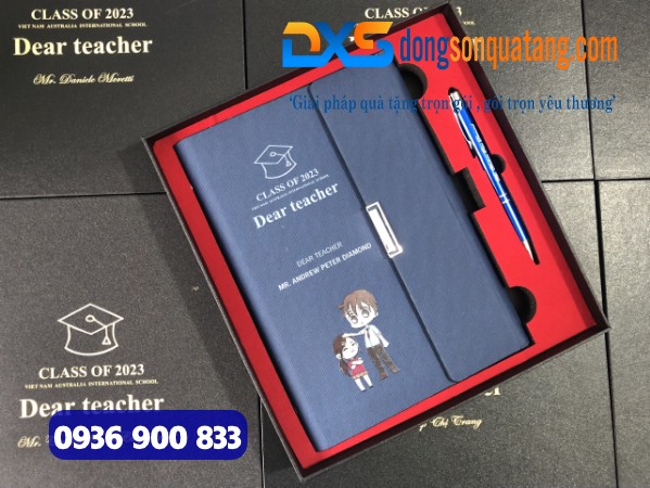 Bộ Quà Tặng Sổ Da , Bút Bi Kim Loại In Khắc Logo Trường AUTRALIA