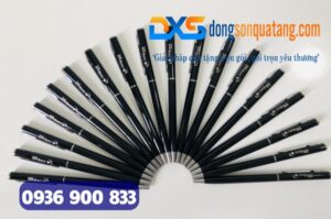 Bút Bi Vỏ Kim Loại In Khắc Logo California Hotel Làm Quà Tặng Sự Kiện