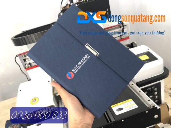 Sổ Bìa Da A5 Gập 3 In Logo Ngân Hàng Năng Lượng SẠC NHANH