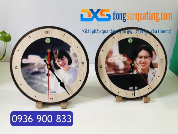 Quà Tặng VaLenTine Cho Nữ - Đồng Hồ Gỗ Để Bàn In Ảnh Chân Dung Theo Yêu Cầu