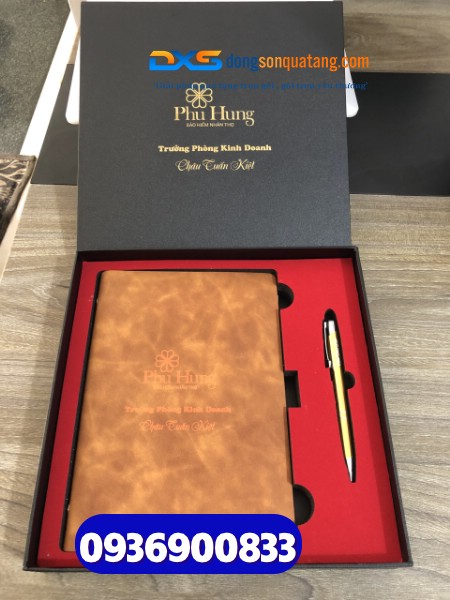 Bo giftset So tay da, But ky kim loai (11)