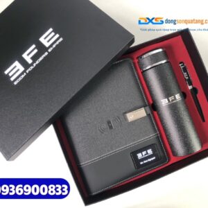 Set quà tặng Vip( Bình giữ nhiệt+ But ký kim loại+ Sổ sạc thông minh 5in1 )- SQX 013
