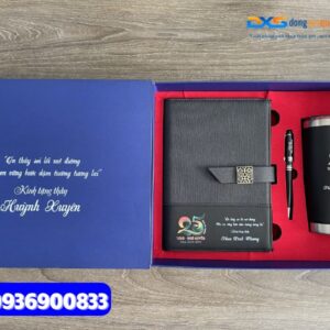 Set quà ( Sổ da pu gập 2 + Bút kim loại + Ly giữ nhiệt 600ml )- SQX 005 | in logo làm quà tặng nhân viên