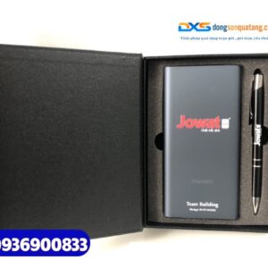 Set quà hội nghị Đoàn ( Pin sạc dự phòng + Bút kim loại)-SQX 011 | In ấn nội dung & Logo Đoàn làm quà tặng