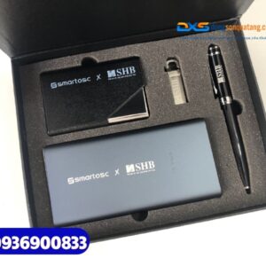 Set quà tặng cao cấp (Pin sạc dự phòng +Bút+USB+Hộp namecard)-SQX 009