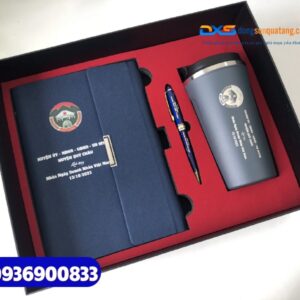 Set quà tặng nhân viên ( Sổ tay da + Bút kim loại +Ly giữ nhiệt ) SQX 014