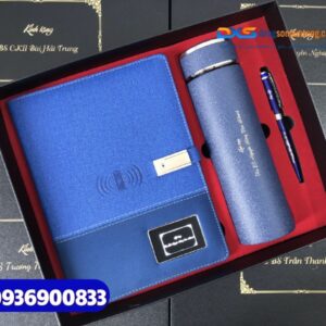 Set quà tặng Vip( Bình giữ nhiệt+ But ký kim loại+ Sổ sạc thông minh 5in1 )- SQX 013