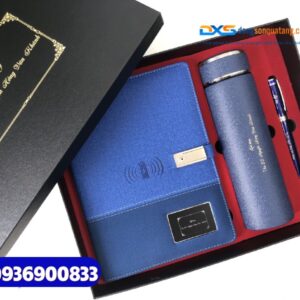 Set quà tặng Vip( Bình giữ nhiệt+ But ký kim loại+ Sổ sạc thông minh 5in1 )- SQX 013