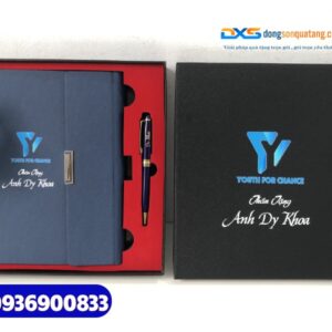 Set quà tặng doanh nghiệp ( Sổ tay bìa còng + bút kim loại )-SQX 006