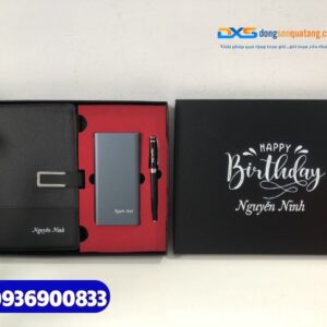 Set quà tặng sếp ( Pin sạc dự phòng + Sổ tay da + Bút kim loại ) - SQX 012