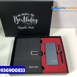 Set quà tặng sếp ( Pin sạc dự phòng + Sổ tay da + Bút kim loại ) - SQX 012