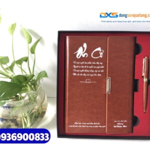 Set quà tặng doanh nghiệp ( Sổ tay bìa còng + bút kim loại )-SQX 006