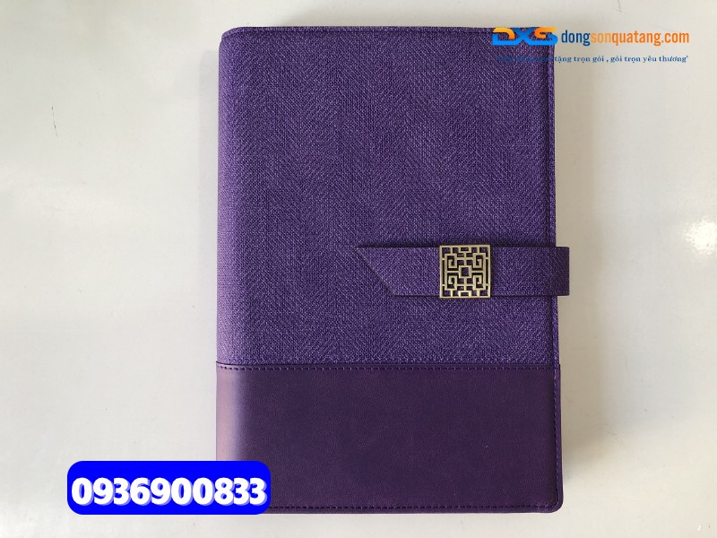 Sổ tay bìa còng gập 2 - STX 004 | in ấn logo làm quà tặng quảng bá Thương Hiệu Sổ tay bìa còng gập 2 - STX 004 | in ấn logo làm quà tặng quảng bá Thương Hiệu