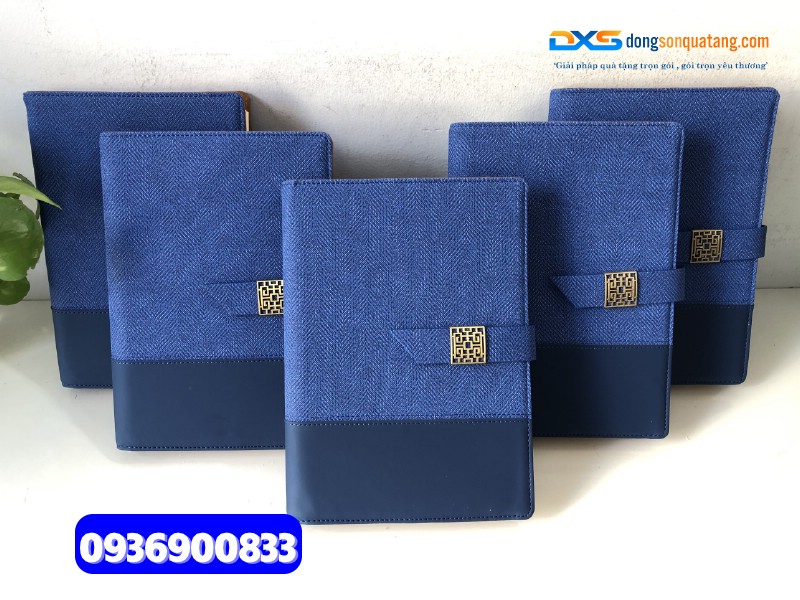 Sổ tay bìa còng gập 2 - STX 004 | in ấn logo làm quà tặng quảng bá Thương Hiệu Sổ tay bìa còng gập 2 - STX 004 | in ấn logo làm quà tặng quảng bá Thương Hiệu
