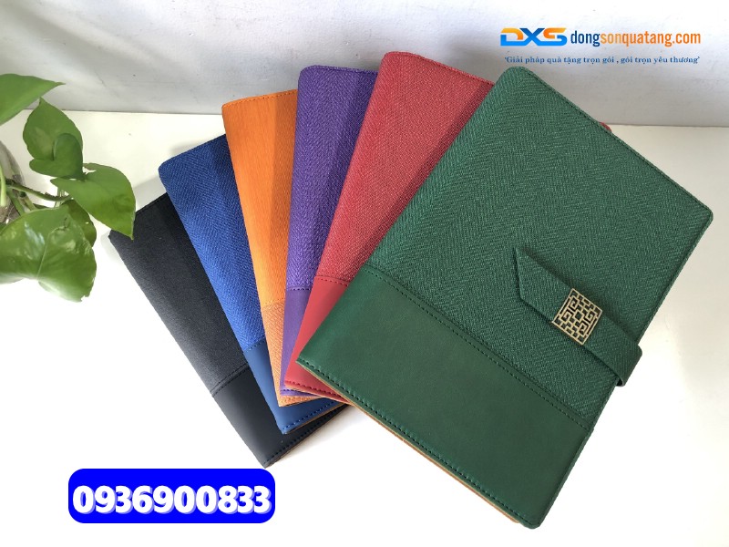 Sổ tay bìa còng gập 2 - STX 004 | in ấn logo làm quà tặng quảng bá Thương Hiệu Sổ tay bìa còng gập 2 - STX 004 | in ấn logo làm quà tặng quảng bá Thương Hiệu
