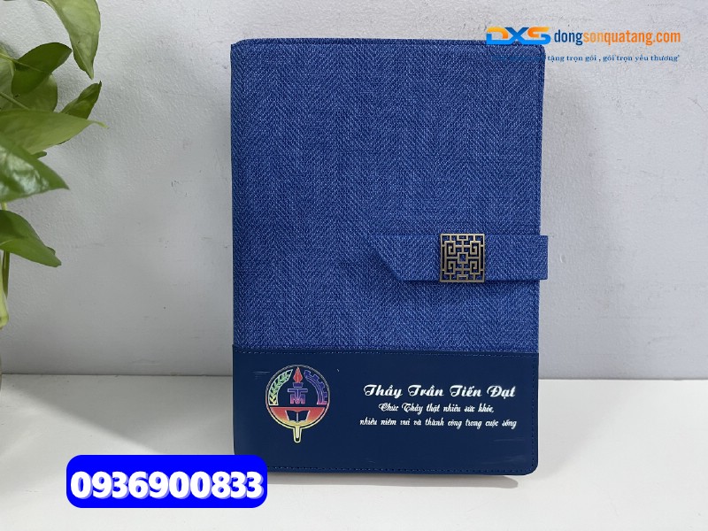 Sổ tay bìa còng gập 2 - STX 004 | in ấn logo làm quà tặng quảng bá Thương Hiệu Sổ tay bìa còng gập 2 - STX 004 | in ấn logo làm quà tặng quảng bá Thương Hiệu